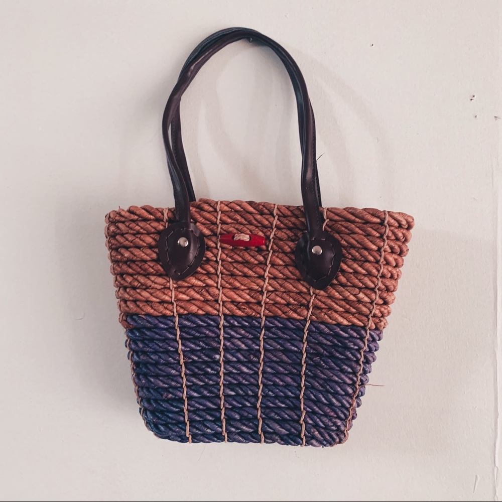 MINI SHOULDER BAG